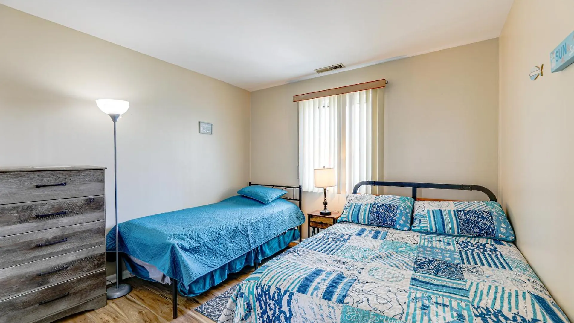 Apartment Ocean City Condo - 2 Blocks To Beach And Boardwalk!