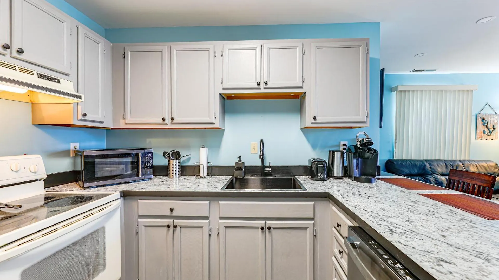 Ocean City Condo - 2 Blocks To Beach And Boardwalk! Ocean Stadt