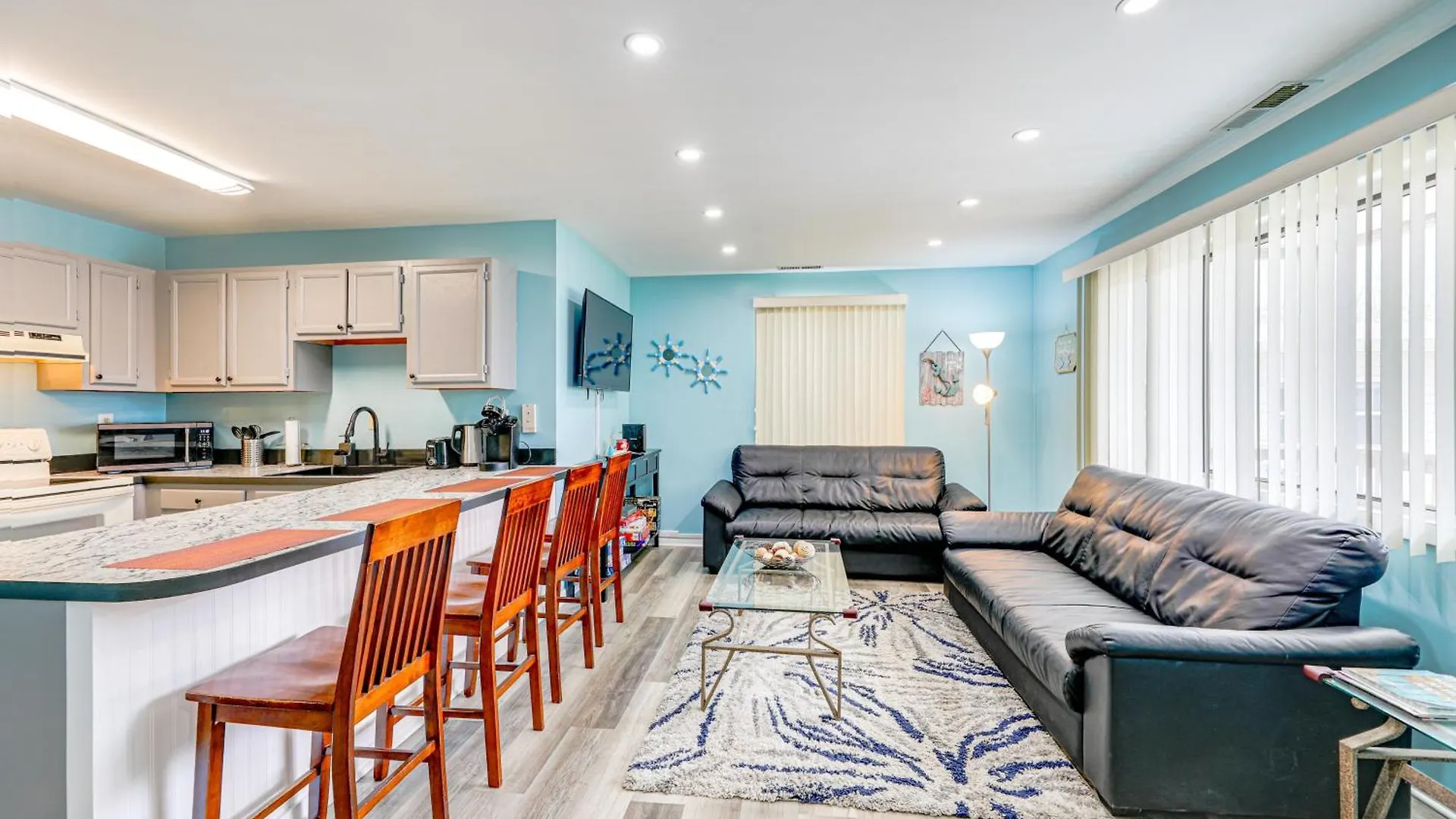 Ocean City Condo - 2 Blocks To Beach And Boardwalk!